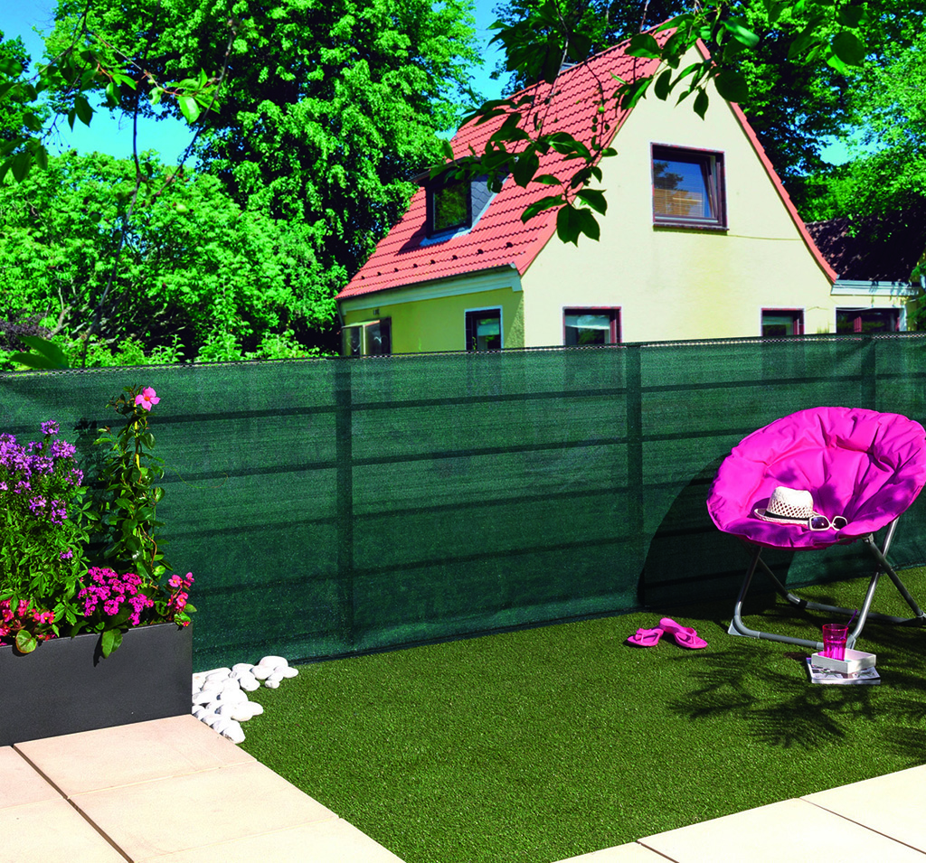 Des clôtures et brise-vues originaux pour votre jardin  Piscine  aménagement paysager, Aménagement jardin devant maison, Aménagement jardin  clôture